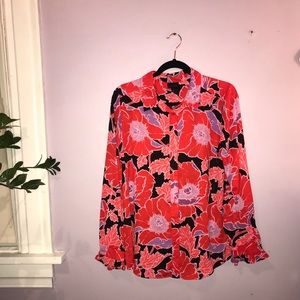 Adorable Floral Button Down❄️